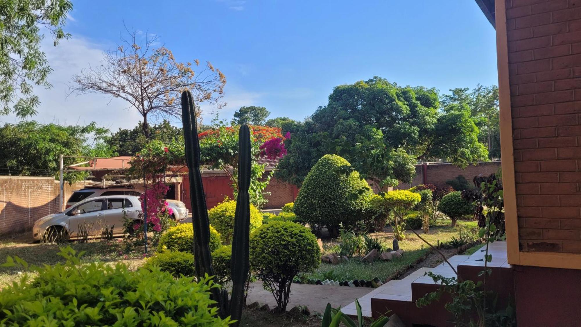 Quest Bed & Breakfast Lilongwe Dış mekan fotoğraf