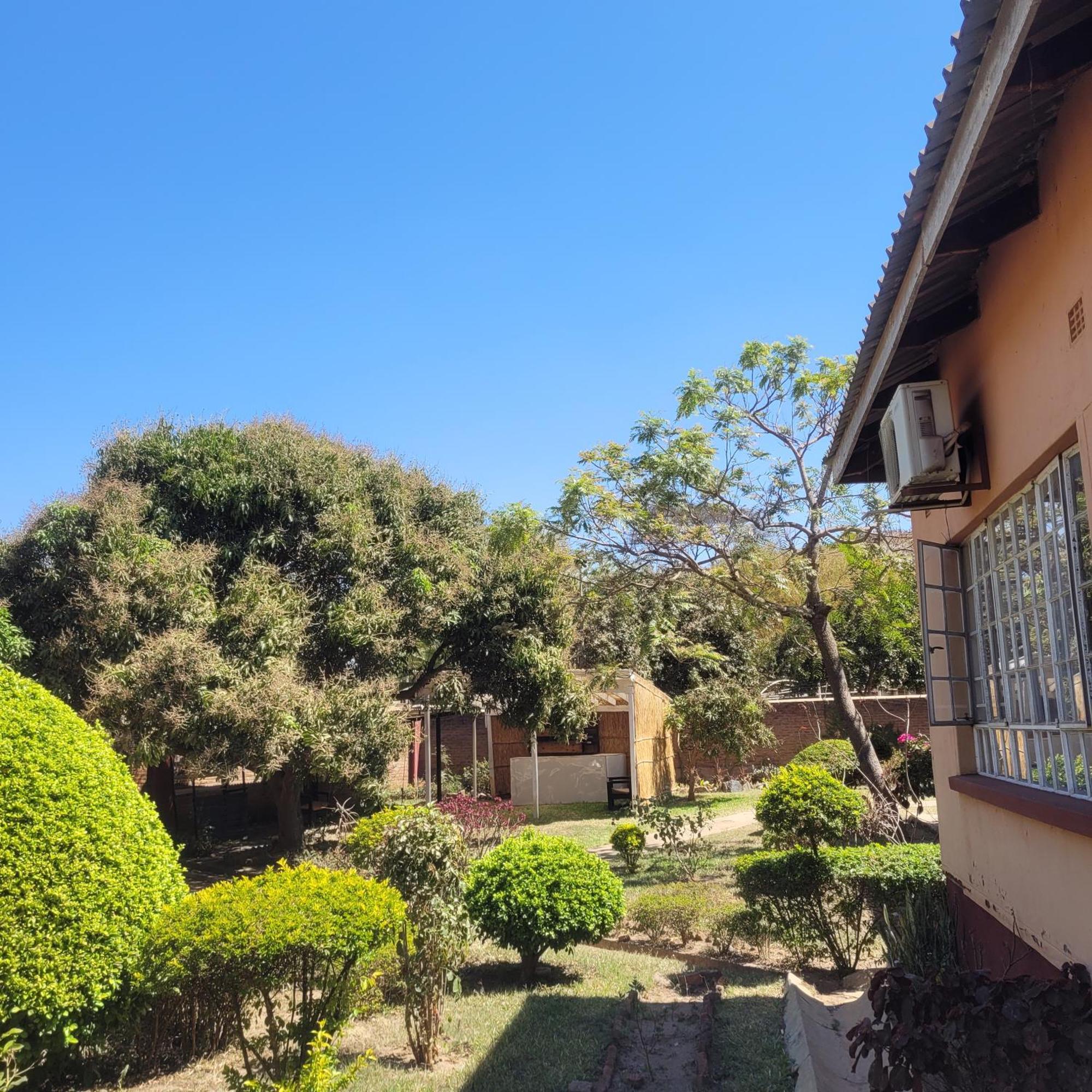 Quest Bed & Breakfast Lilongwe Dış mekan fotoğraf